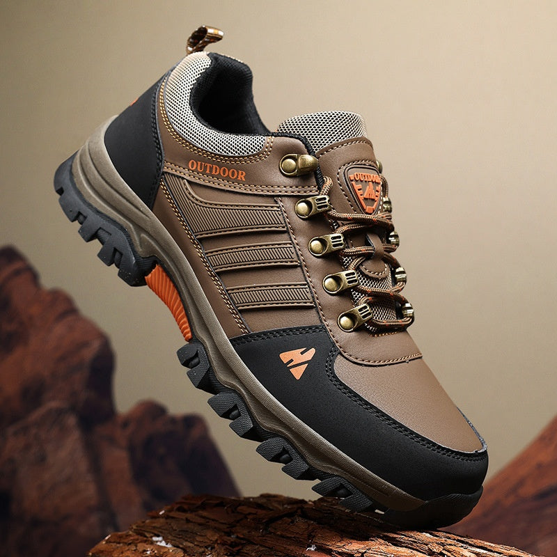 Men’s Low-Top Outdoor Hiking Boots Casual Sneakers